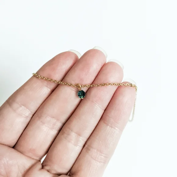 Emerald May Birthstone Gold-plated Choker Necklace - Picture 4 of 8